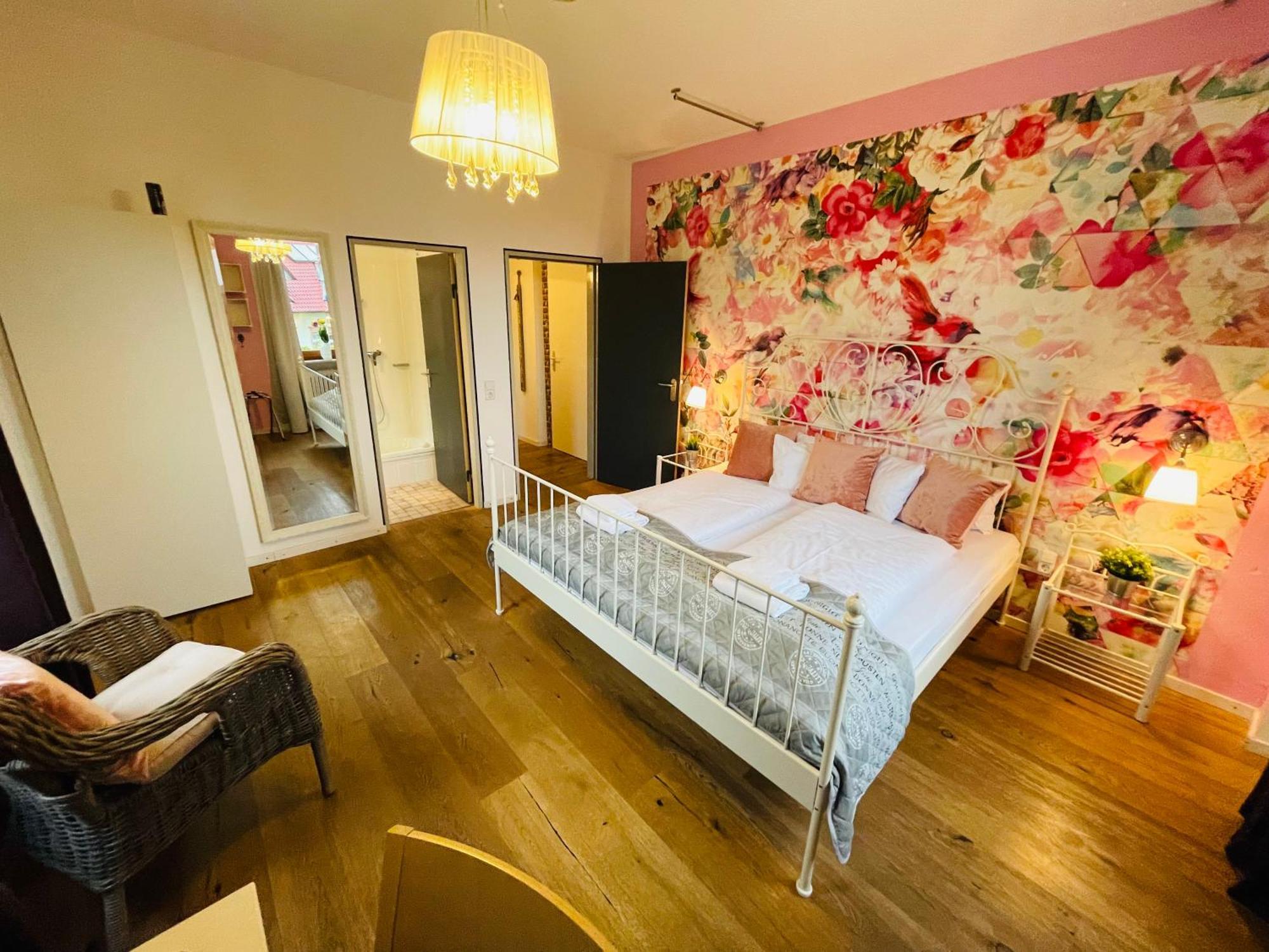 Zum Rayers Cafe-Restaurant & Boutique-Hotel Niederrotweil Phòng bức ảnh