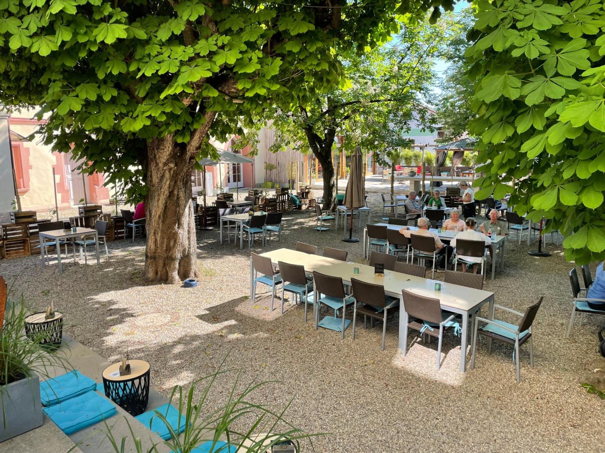 Zum Rayers Cafe-Restaurant & Boutique-Hotel Niederrotweil Ngoại thất bức ảnh